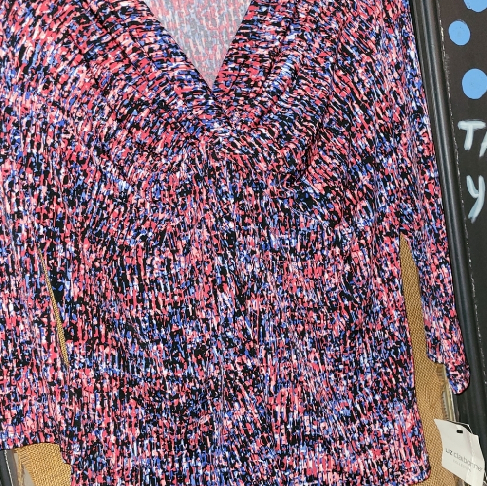 NWT Liz Claiborne Blouse. Sz.L